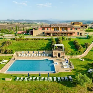 Pompilia , Villamagna (Pisa) Italië